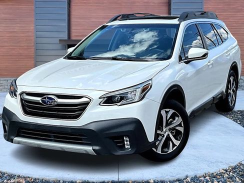 Used 2022 Subaru Outback Limited w/ Popular Package #2 image 12