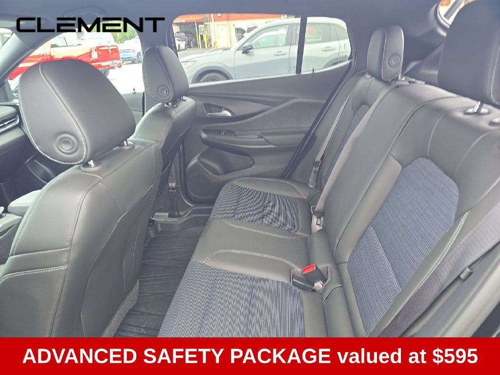 Used 2024 Buick Envista Preferred w/ Convenience I Package FWD image 5