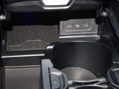 Used 2026 Mercedes-Benz CLE 300 4MATIC Coupe image 27