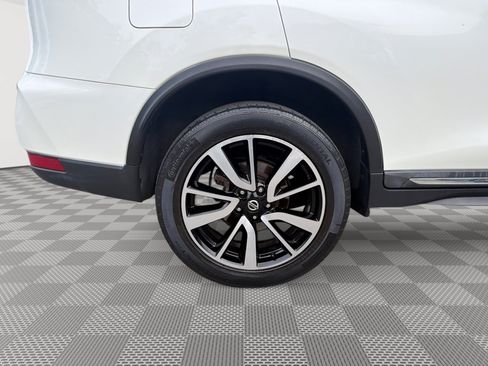 Used 2020 Nissan Rogue SL w/ Premium Package AWD/4WD image 30