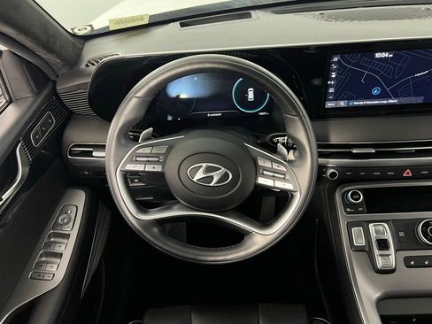 Used 2024 Hyundai Palisade Calligraphy image 13