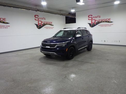 Used 2022 Kia Seltos Nightfall Edition AWD/4WD image 1