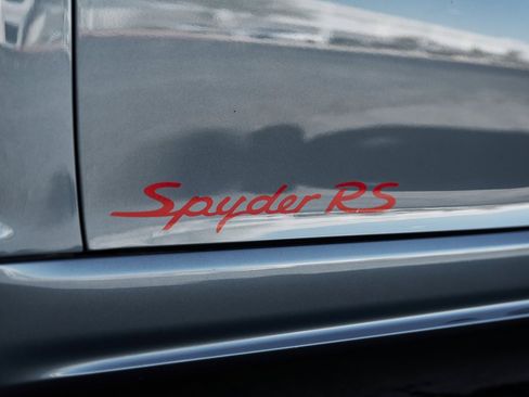 Used 2025 Porsche 718 Boxster Spyder RS w/ Accent Package Logos image 10