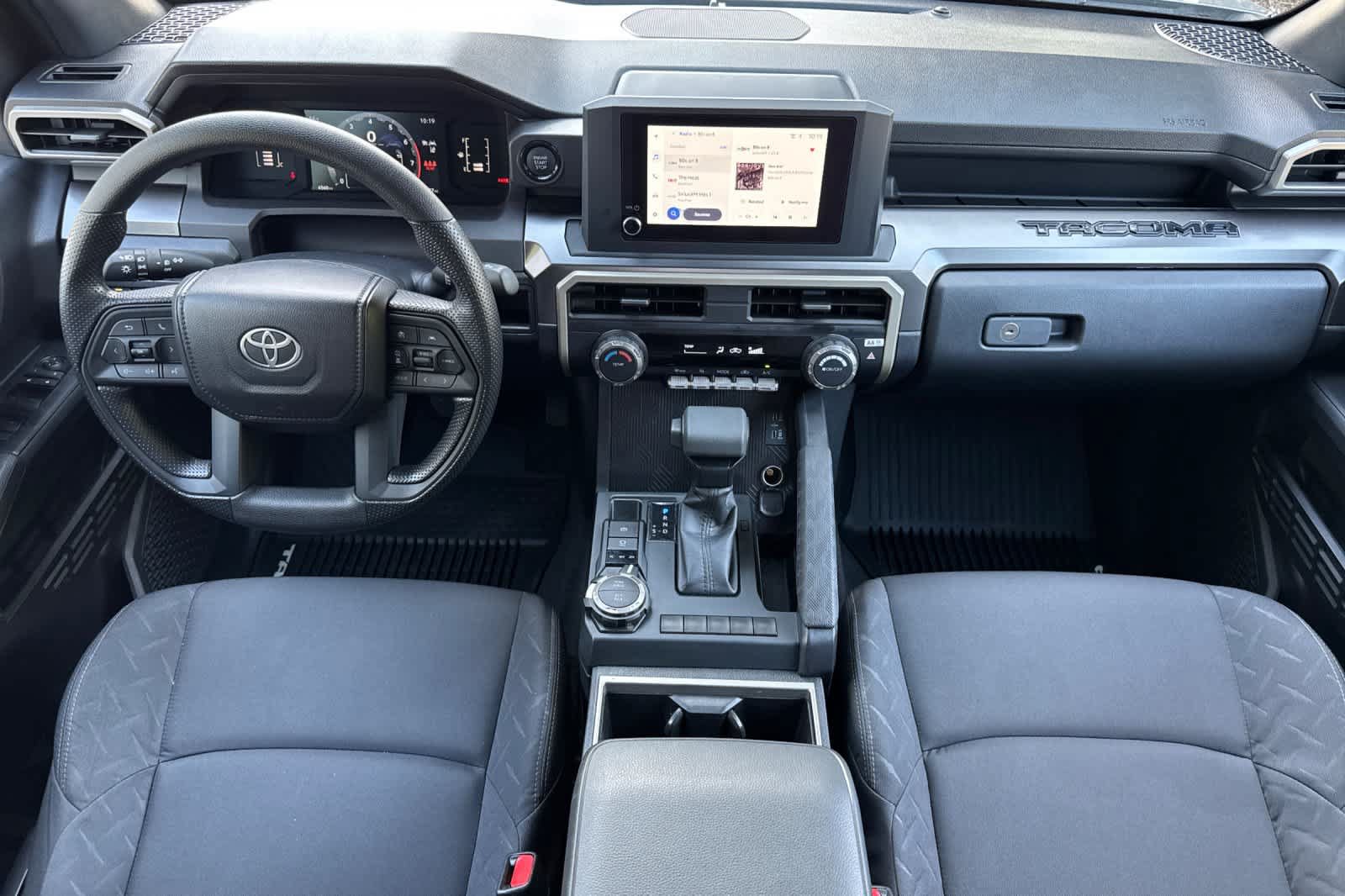 Used 2025 Toyota Tacoma SR5 AWD/4WD image 3
