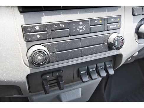 Used 2016 Ford F250 XLT w/ XLT Value Package AWD/4WD image 25