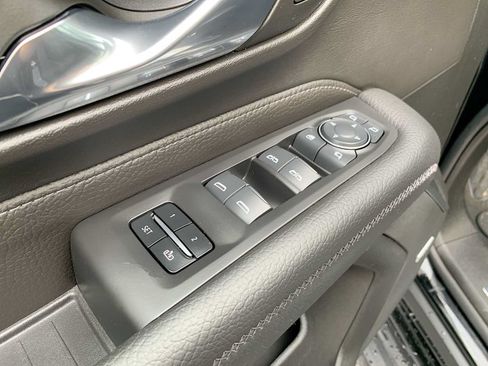 Certified 2024 GMC Yukon Denali w/ Advanced Technology Package AWD/4WD image 24