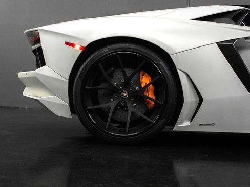 Used 2014 Lamborghini Aventador LP 700-4 AWD/4WD image 23
