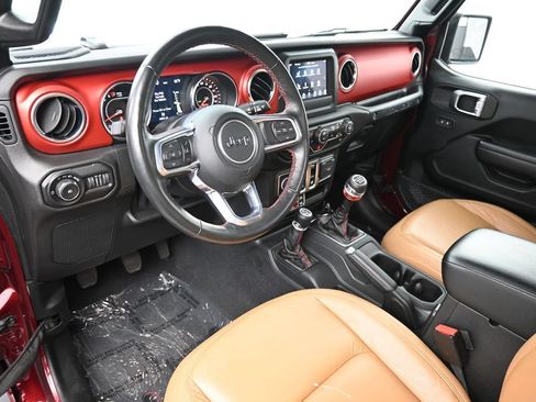 Used 2021 Jeep Wrangler Rubicon w/ LED Lighting Group AWD/4WD image 4