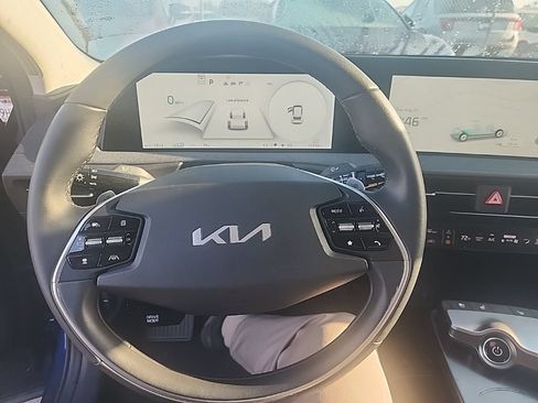 Used 2024 Kia EV6 Wind RWD image 21