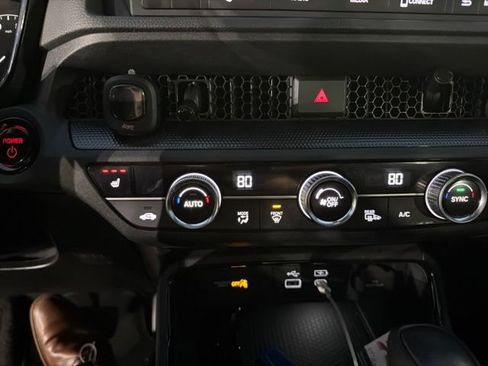 Used 2023 Honda CR-V Sport image 12