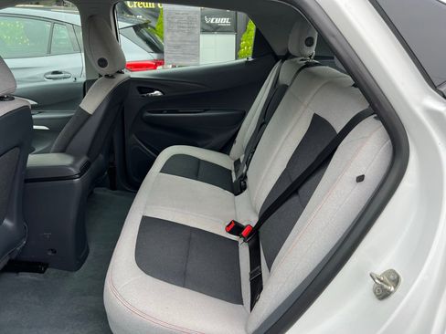 Used 2020 Chevrolet Bolt LT image 17