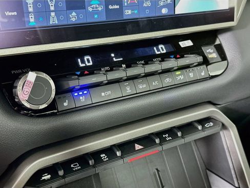 New 2026 Toyota Tundra Limited w/ TRD Off-Road Package AWD/4WD image 16