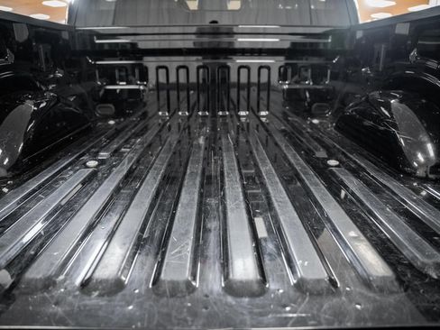 Certified 2022 Ford F150 Lariat w/ Equipment Group 502A High image 26