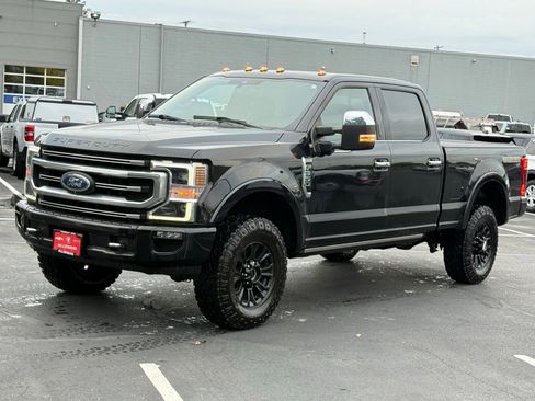 Used 2020 Ford F350 Platinum w/ Tremor Off-Road Package AWD/4WD image 7