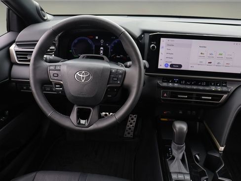 Certified 2025 Toyota Camry XSE w/ Premium Plus Package FWD image 11