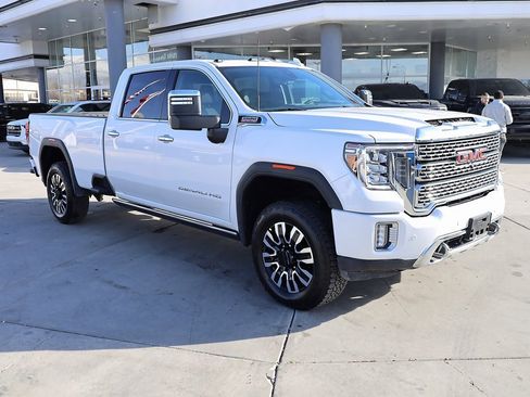 Used 2023 GMC Sierra 3500 Denali w/ Denali Ultimate Package image 8