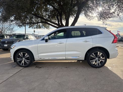 Certified 2023 Volvo XC60 B5 Plus image 2
