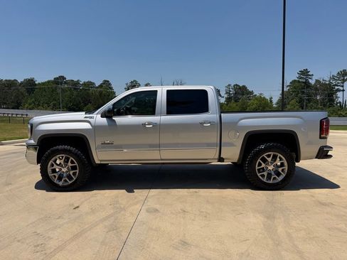 Used 2018 GMC Sierra 1500 SLT w/ Texas SLT Premium Package AWD/4WD image 2