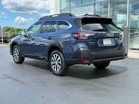 Certified 2025 Subaru Outback Premium w/ Popular Package #1A AWD/4WD image 6