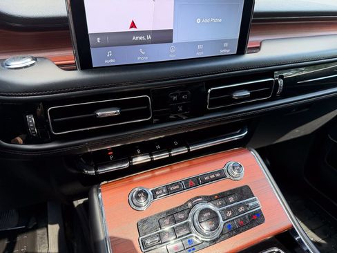 Certified 2023 Lincoln Aviator Reserve w/ Elements Package Plus AWD/4WD image 37