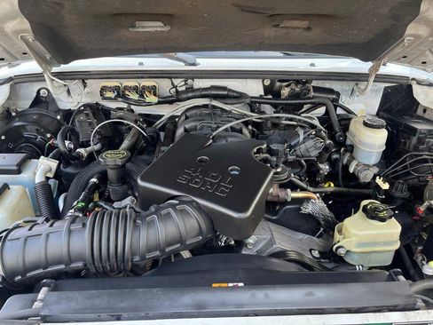 Used 2007 Ford Ranger XLT image 10