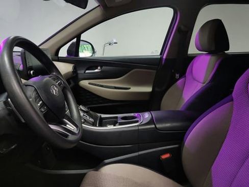 Used 2022 Hyundai Santa Fe SE image 9