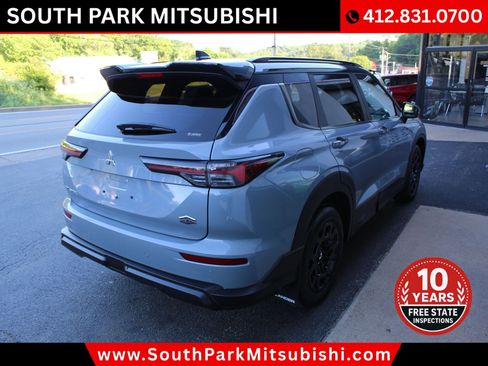 New 2026 Mitsubishi Outlander AWD image 9