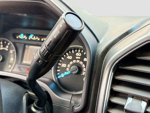 Used 2018 Ford F150 XLT w/ Equipment Group 302A Luxury image 18