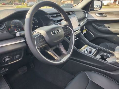 New 2026 Jeep Grand Cherokee L Limited AWD/4WD image 11