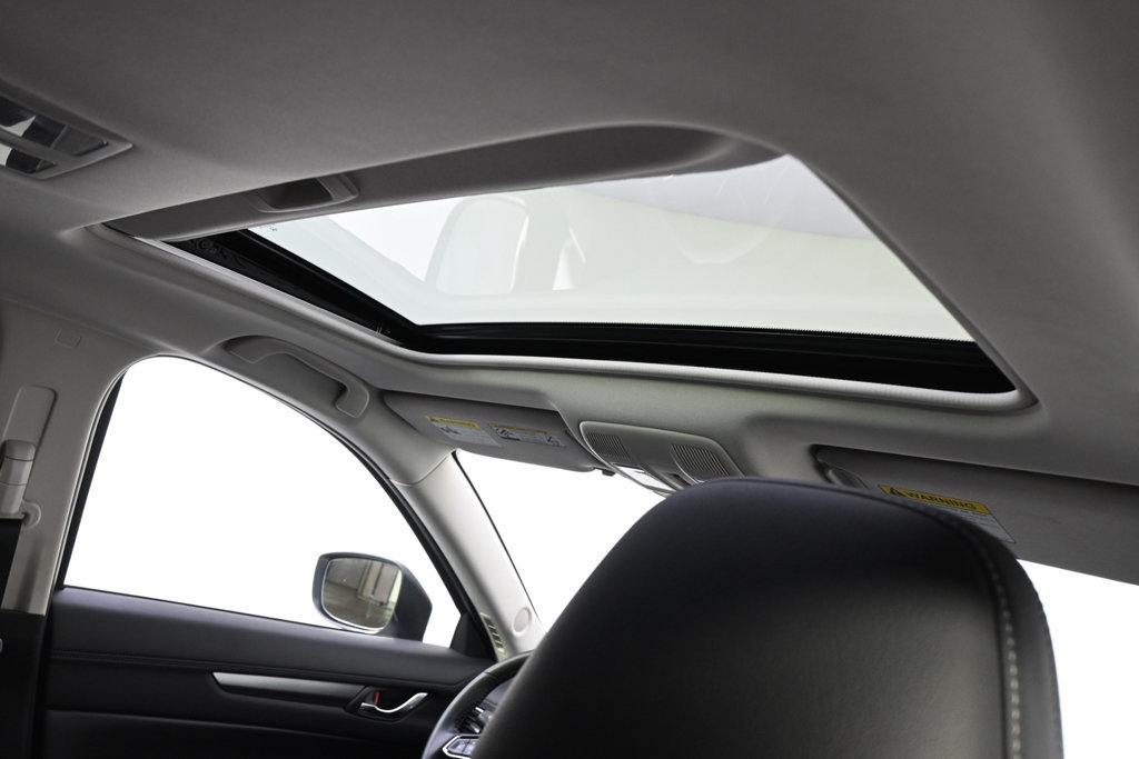 Used 2025 MAZDA CX-5 AWD 2.5 S w/ Preferred Package image 18