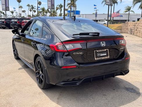 Used 2023 Honda Civic Sport image 10