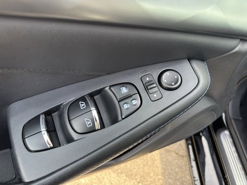 Used 2020 Nissan Maxima 3.5 S w/ Floor Mat Group image 11