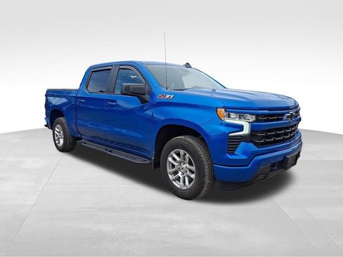 Used 2023 Chevrolet Silverado 1500 RST w/ Z71 Off-Road Package AWD/4WD image 1