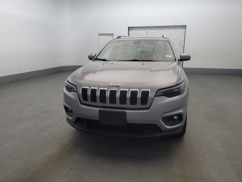 Used 2019 Jeep Cherokee Latitude Plus w/ Comfort/Convenience Group image 15