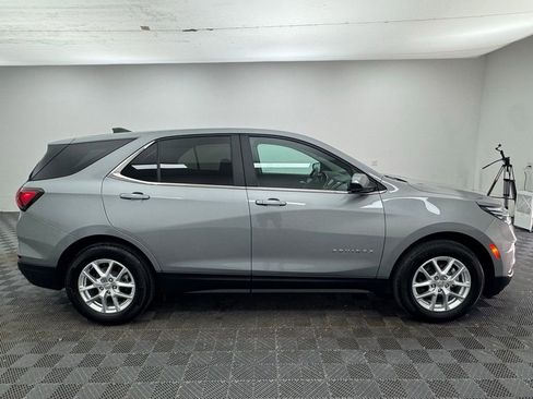 Used 2024 Chevrolet Equinox LT w/ LPO, Floor Liner Package FWD image 6