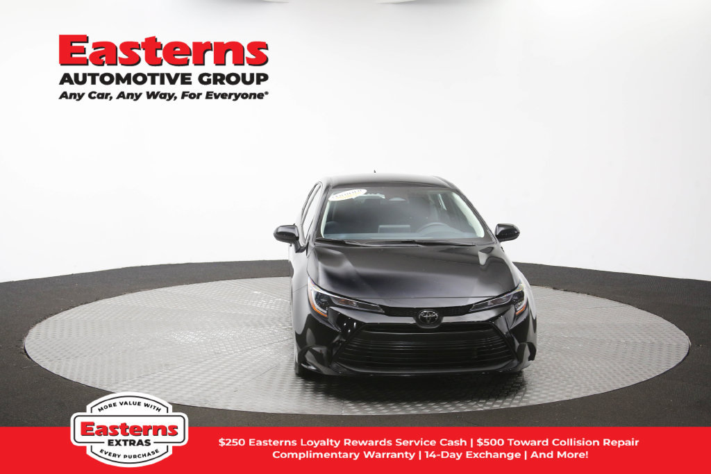 Used 2024 Toyota Corolla LE FWD image 51
