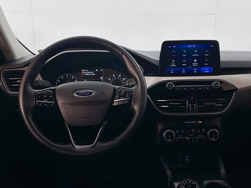 Used 2022 Ford Escape SEL image 18