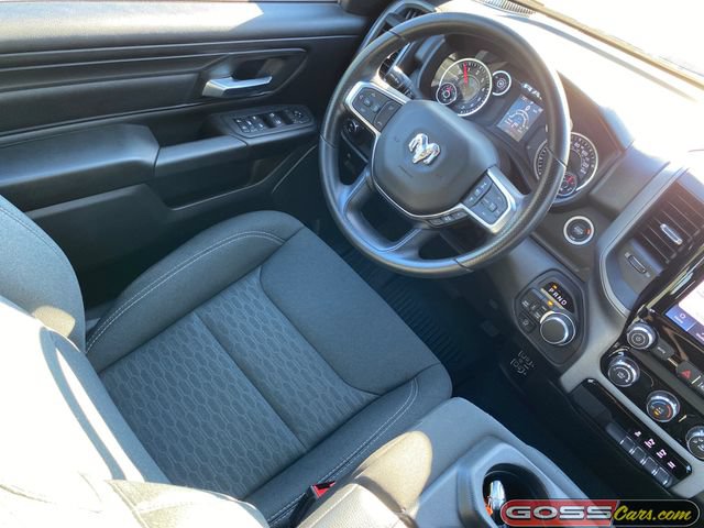 Certified 2025 RAM 1500 Tradesman w/ Night Edition AWD/4WD image 21