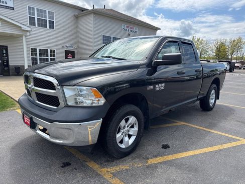 Used 2015 RAM 1500 Tradesman w/ Popular Equipment Group AWD/4WD image 2