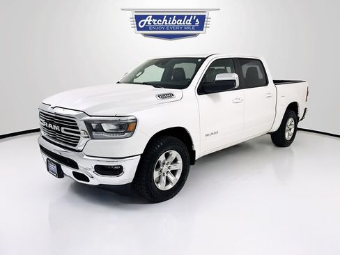 Used 2023 RAM 1500 Laramie AWD/4WD image 3