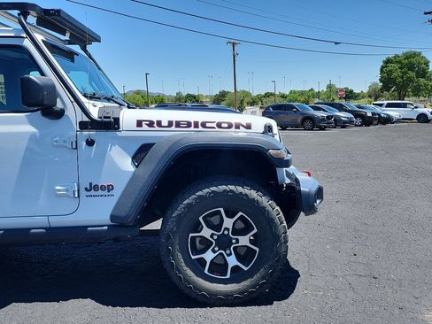 Used 2021 Jeep Wrangler Rubicon AWD/4WD image 4