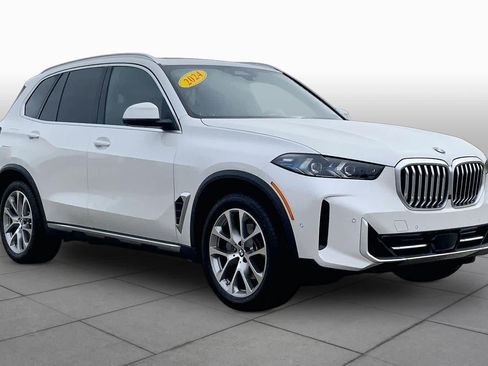 Used 2024 BMW X5 sDrive40i w/ Premium Package RWD image 2