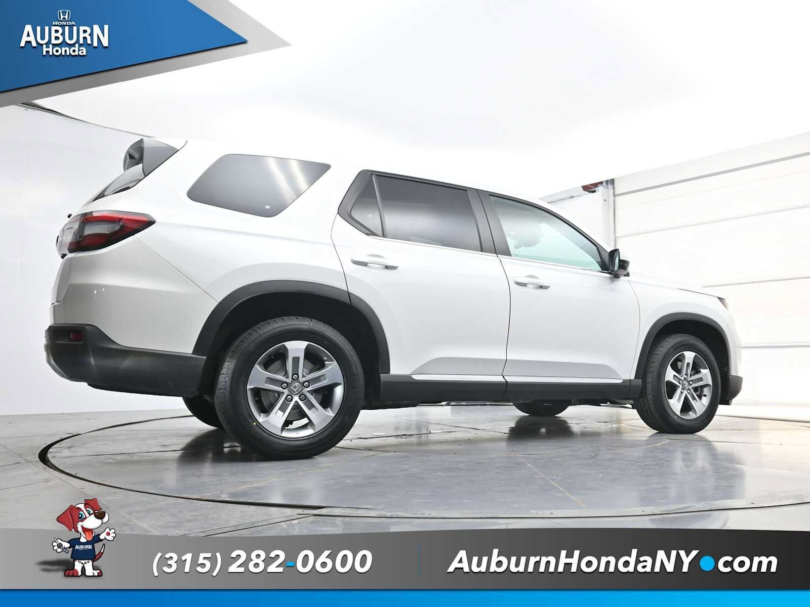 Used 2023 Honda Pilot EX-L image 25