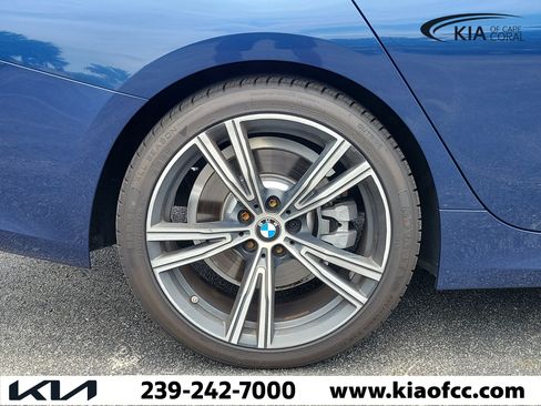 Used 2021 BMW 330i Sedan w/ Convenience Package RWD image 9