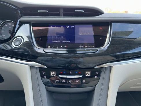 Certified 2023 Cadillac XT6 Premium Luxury image 82