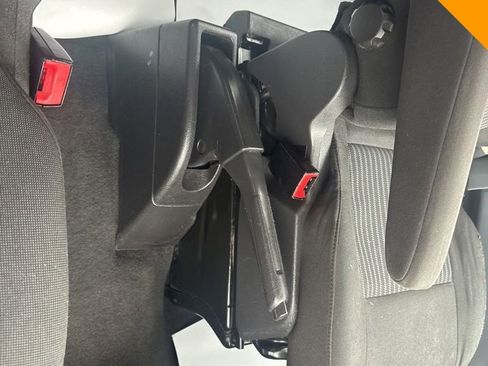 Used 2019 Ford Transit 350 XLT image 28