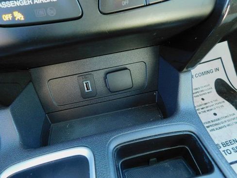 Used 2019 Ford Escape SEL image 27