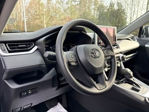 New 2025 Toyota RAV4 LE image 13