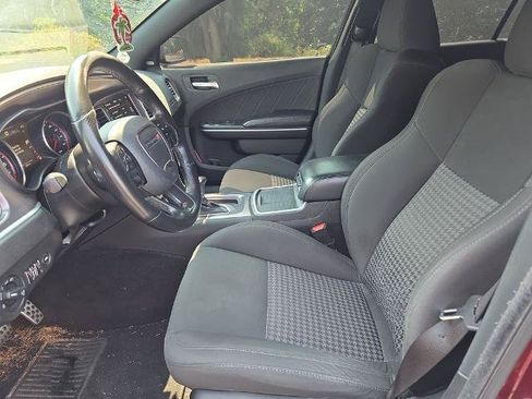 Used 2019 Dodge Charger R/T RWD image 5