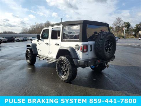 Certified 2023 Jeep Wrangler Unlimited image 7